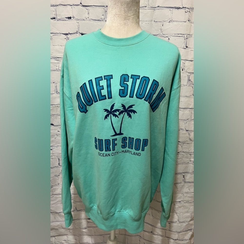 Quiet Storm Surf Shop Sweatshirt  Ocean City, Maryland Size Medium